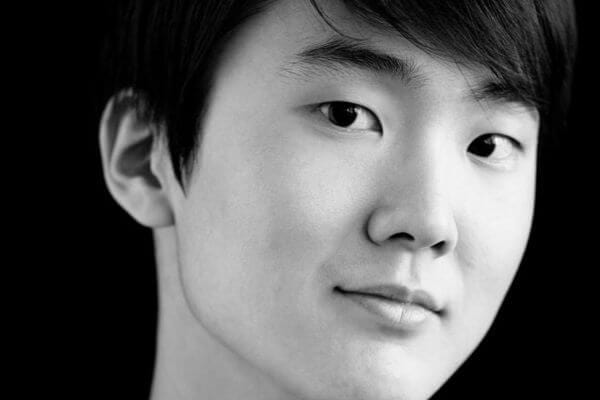 Seong-Jin Cho, Piano